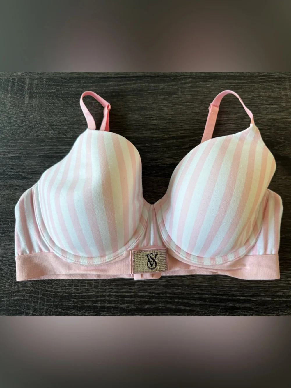 Victoria’s Secret Shine Patch Lightly Lined Demi T-Shirt Bra - Picture 5 of 9